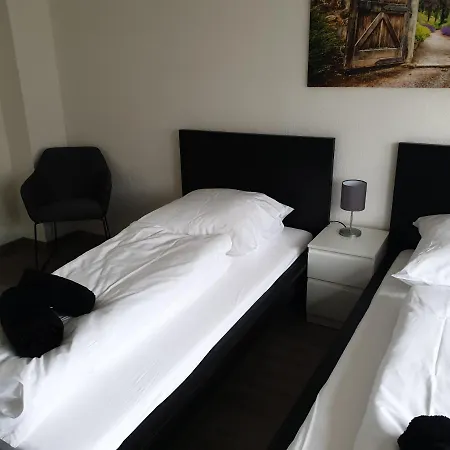 Flora Apartment